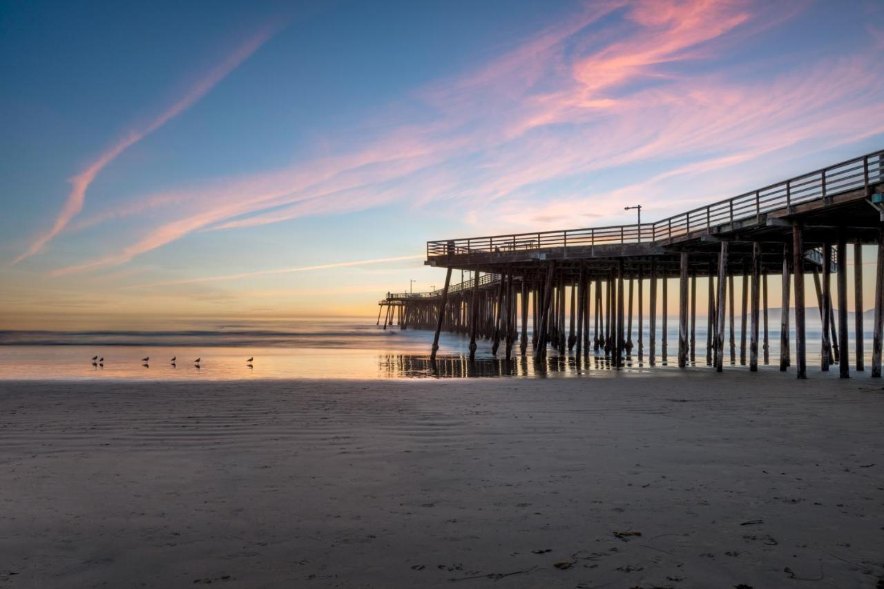 Steps To #Pismobeach With Poker, Foosball, Free Ev Charger, And Bikes Оушеано Екстериор снимка