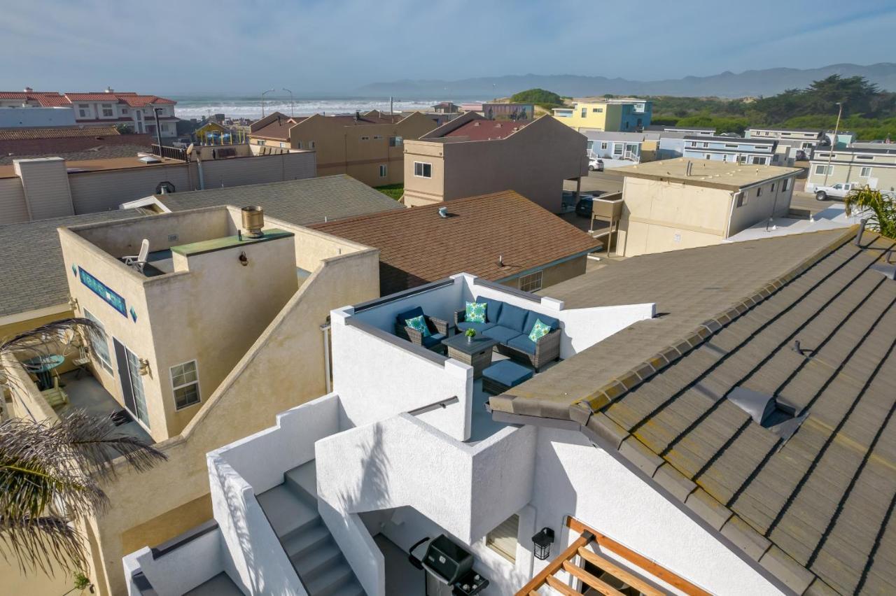 Steps To #Pismobeach With Poker, Foosball, Free Ev Charger, And Bikes Оушеано Екстериор снимка
